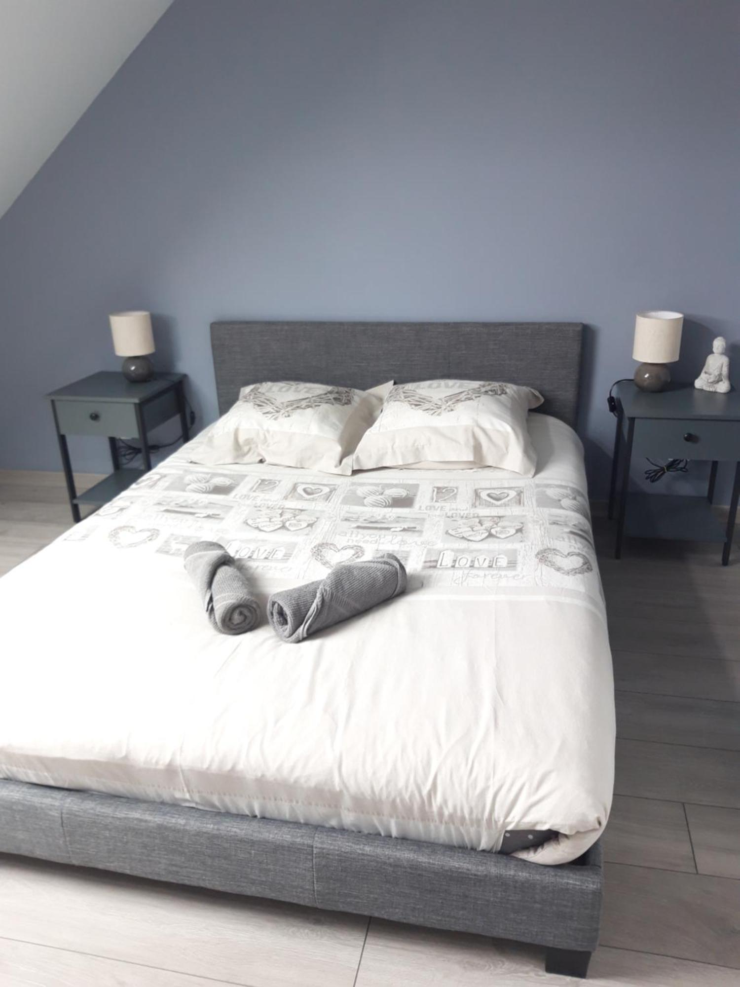 Chambre D'Hotes Proximite Circuit Prenois Bagian luar foto